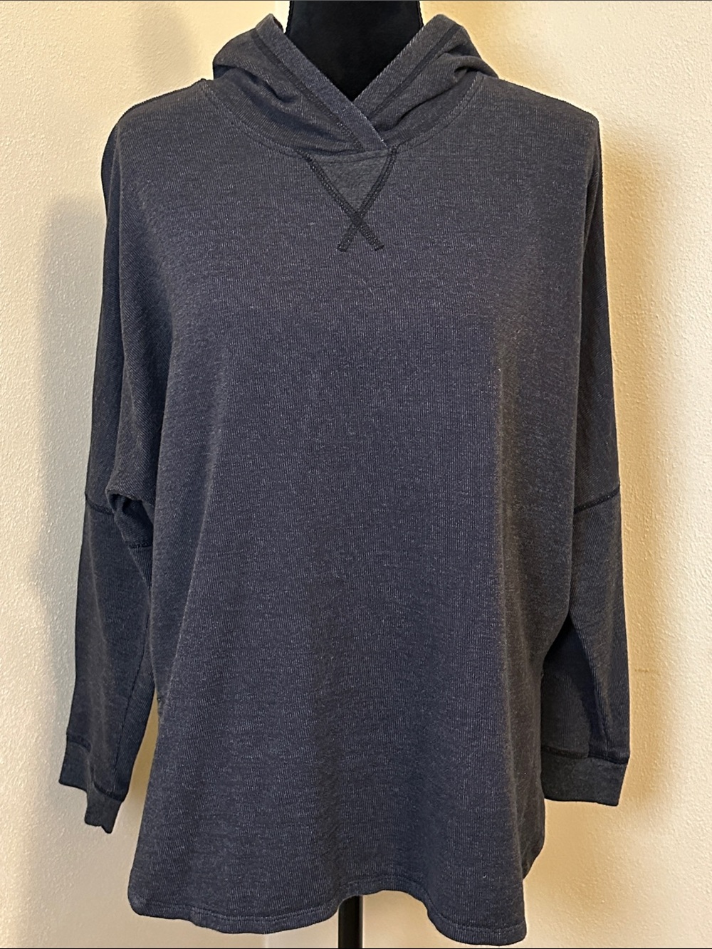 The North Face Ladies Relaxed Oversized Hooded Pullover  - Charcoal Sz S